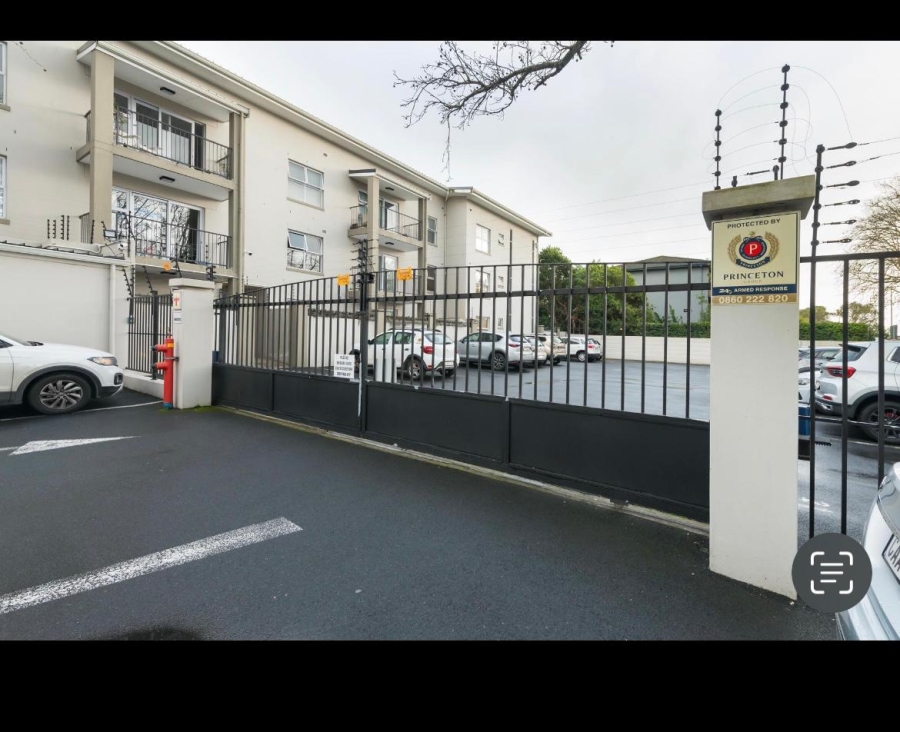 To Let 2 Bedroom Property for Rent in Kenilworth Western Cape